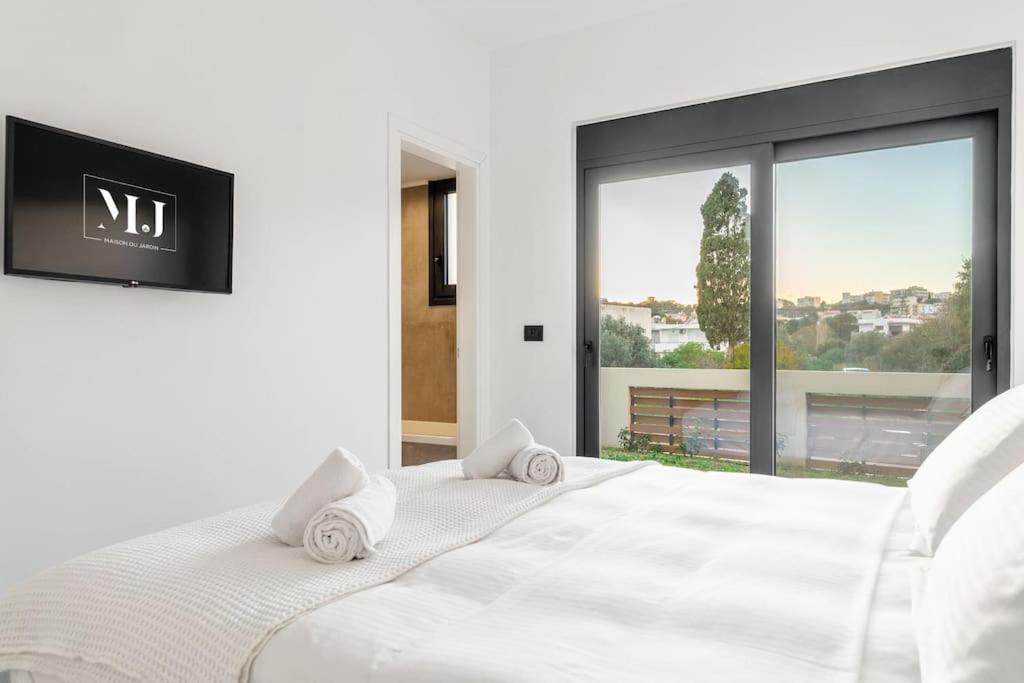 Maison Du Jardin 2-Bedroom Apartment Private Outdoor Jacuzzi Rhodes City Exterior foto